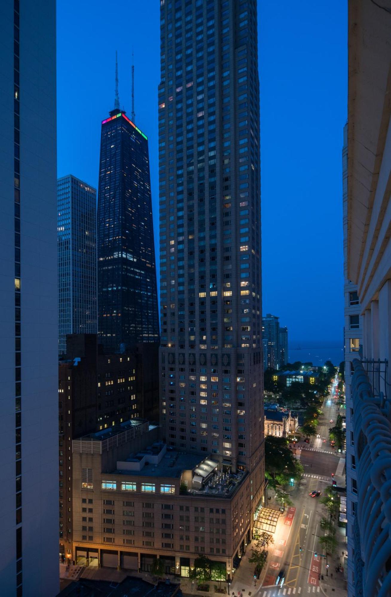 The Bernardin Gold Coast Luxury Apartments Near Magnificent Mile Chicago Buitenkant foto